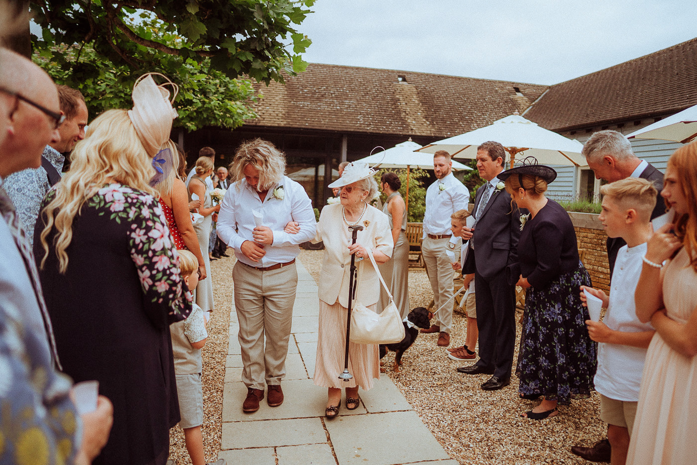 LAPSTONE BARN WEDDING PHOTOGRAPHY 099 LAPSTONE BARN WEDDING PHOTOGRAPHY 099